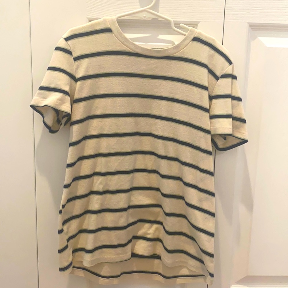 ‼️american eagle striped crop top